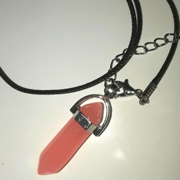 Hand crafted glow in the dark pendant - Picture 5 of 7